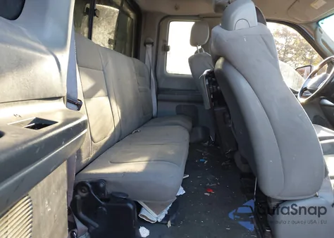 2004 Ford F-250 Lariat/Xl/Xlt from USA, damaged, VIN 1FTNX21P34EC61253